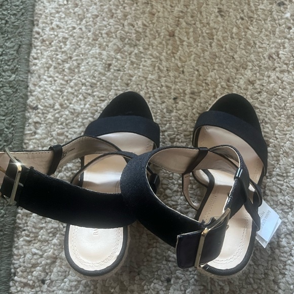 Banana Republic Black Women's Sandals - Picture 1 of 5